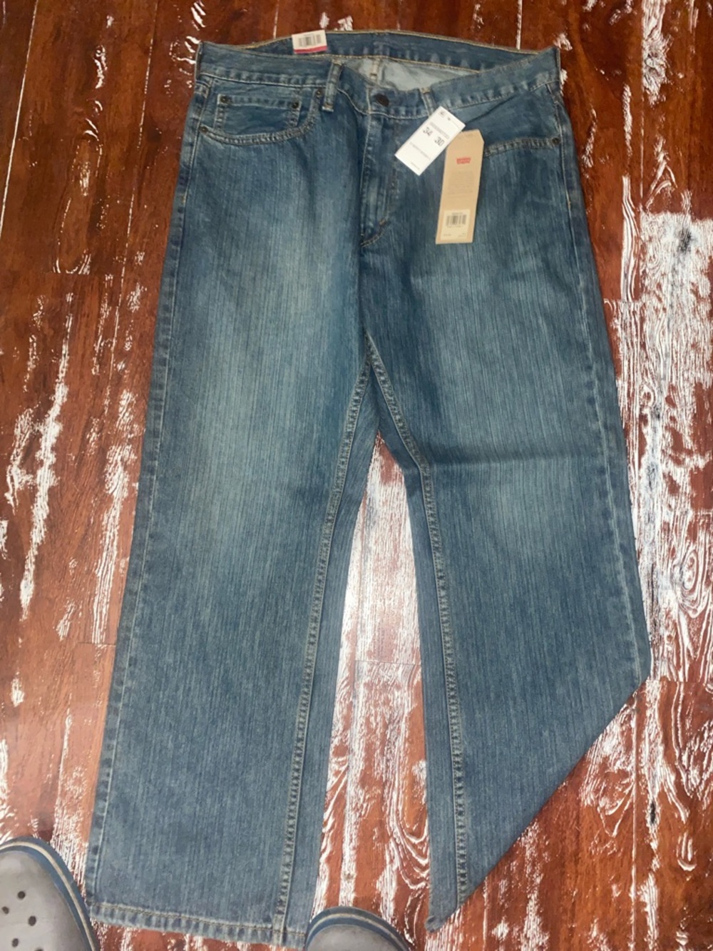 Levi's Relaxed Fit Men’s Denim Jeans - Medium Blue Wash